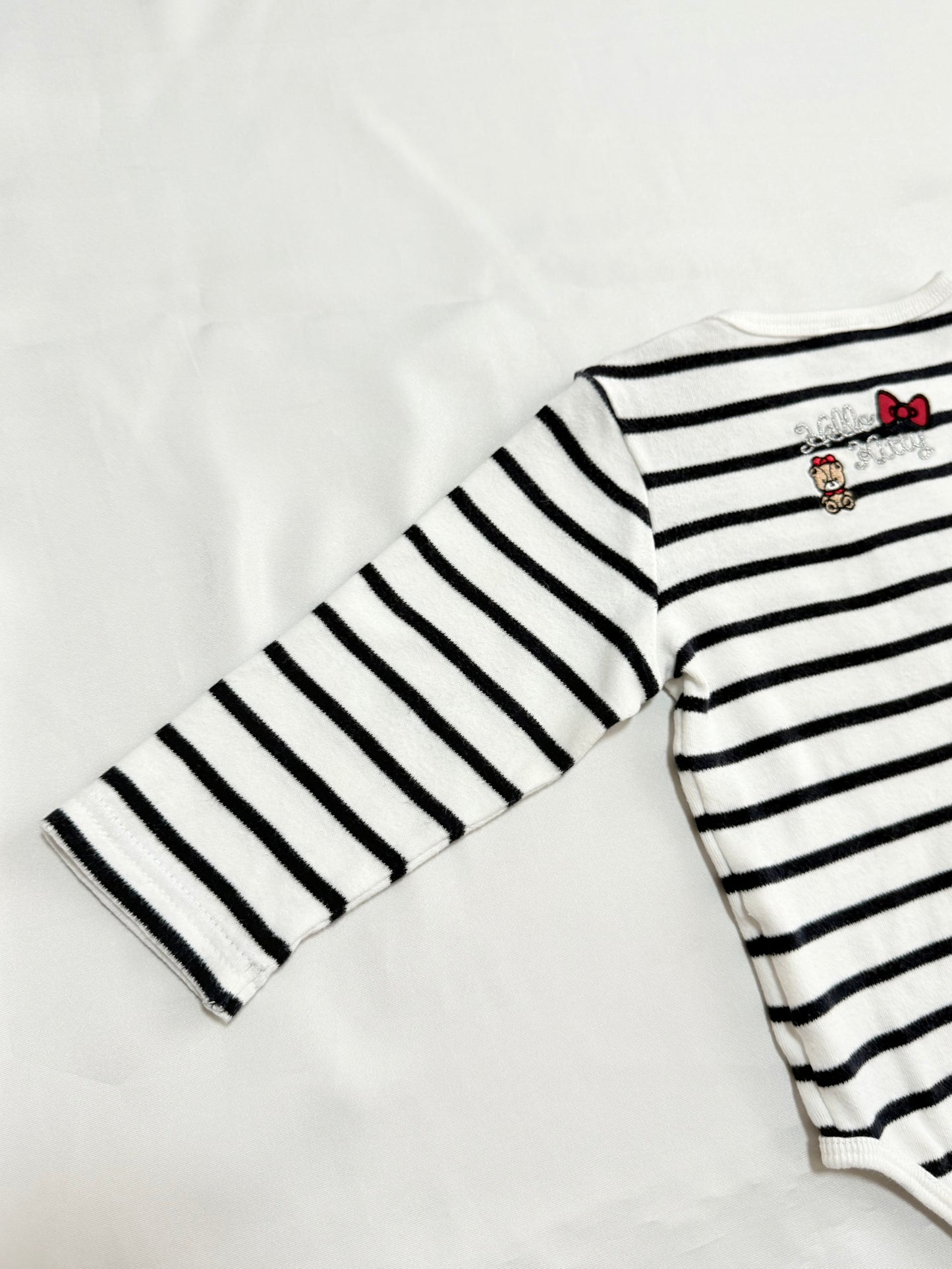 Hello Kitty Romper 12-18m