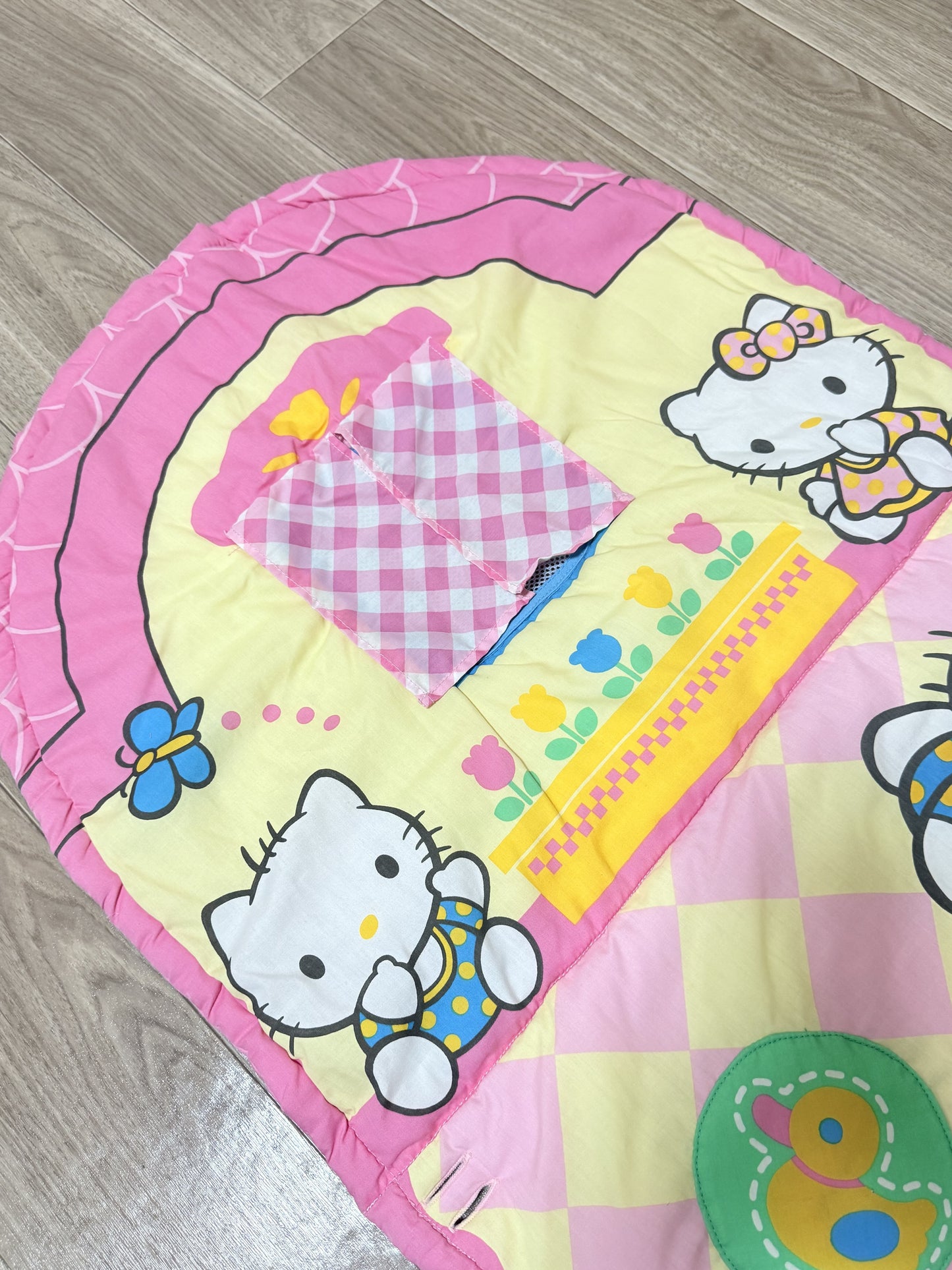 Hello Kitty Babies Transforming Play Mat
