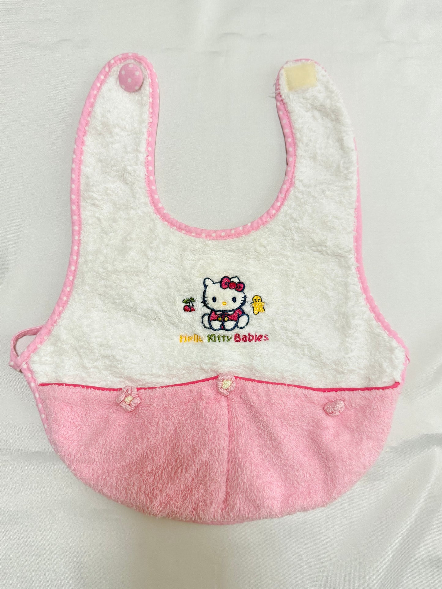 Hello Kitty Babies Bib & Rattle Set