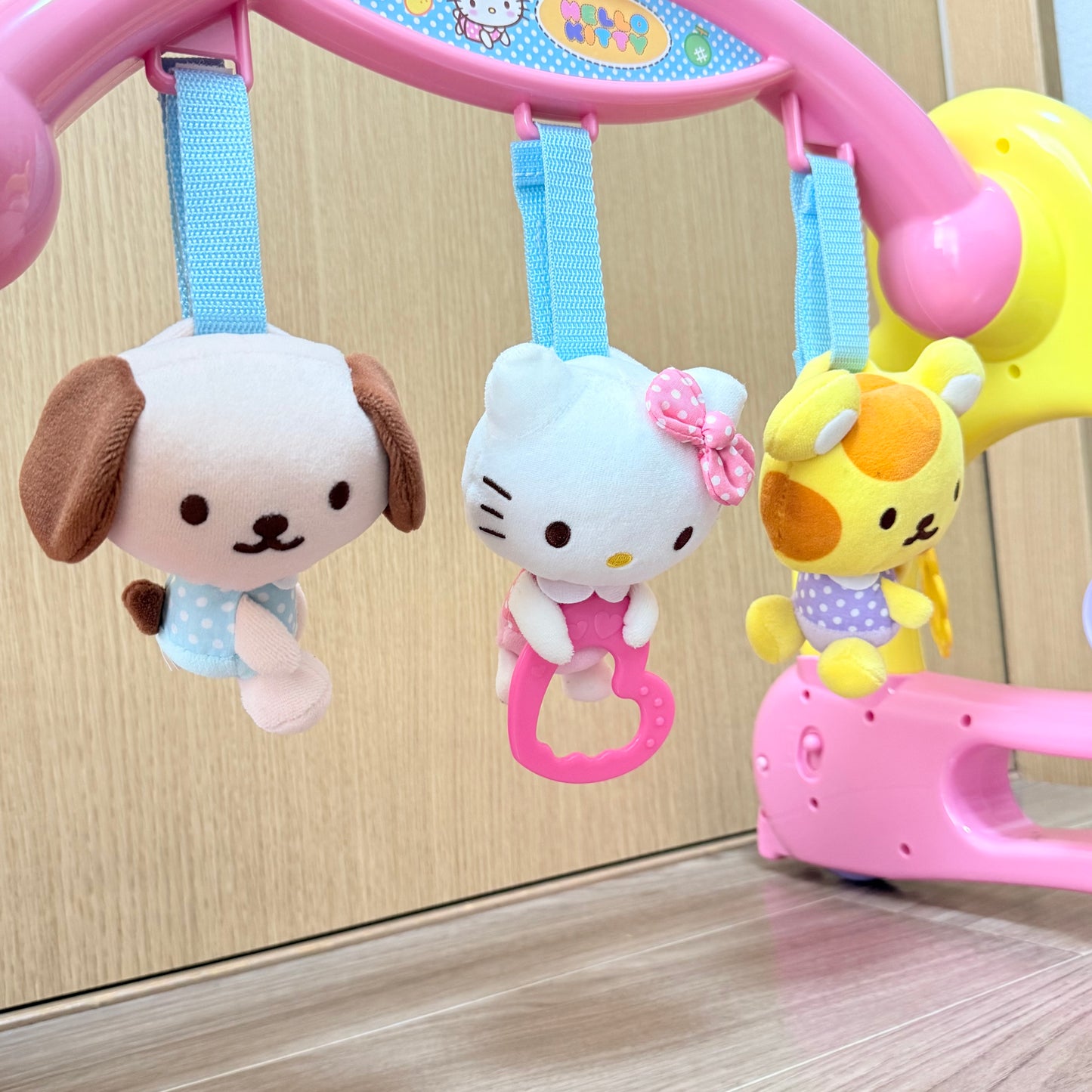 Hello Kitty Transforming Play Gym & Walker