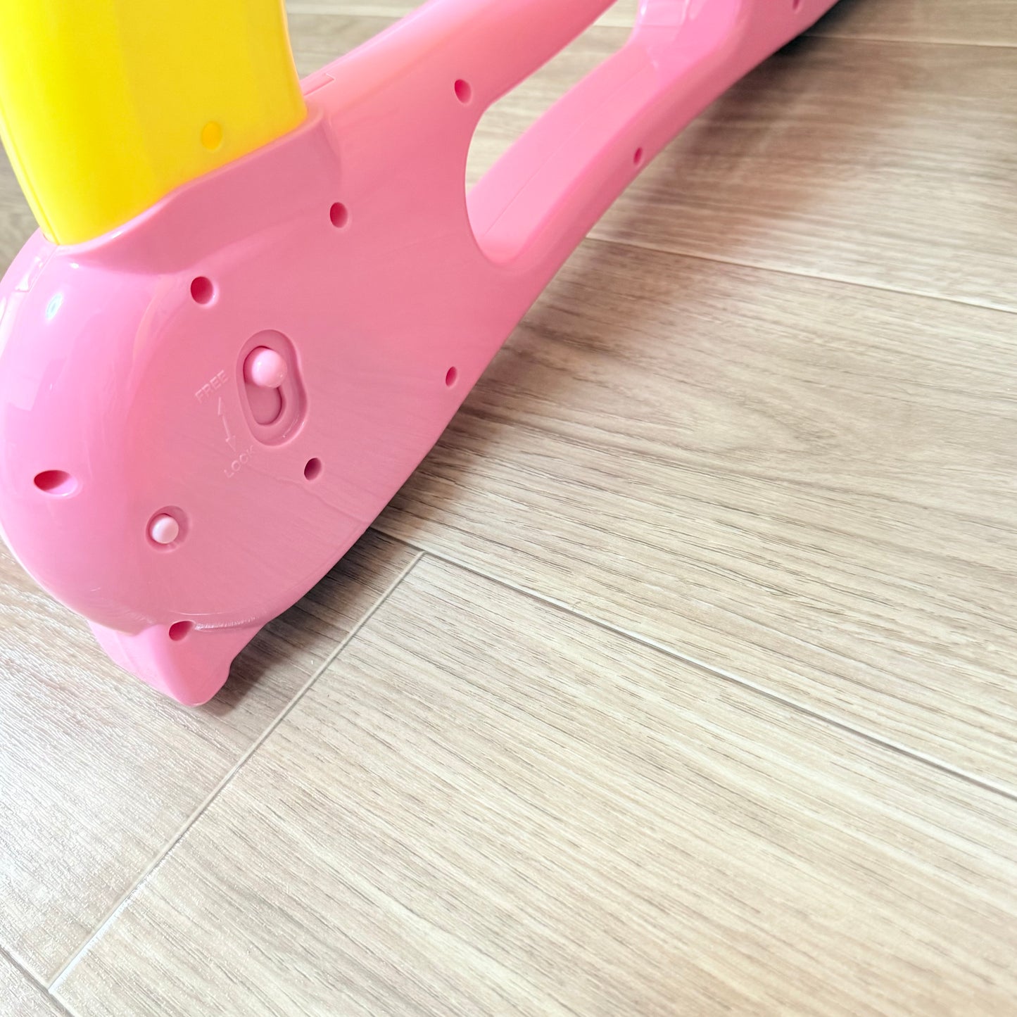 Hello Kitty Transforming Play Gym & Walker