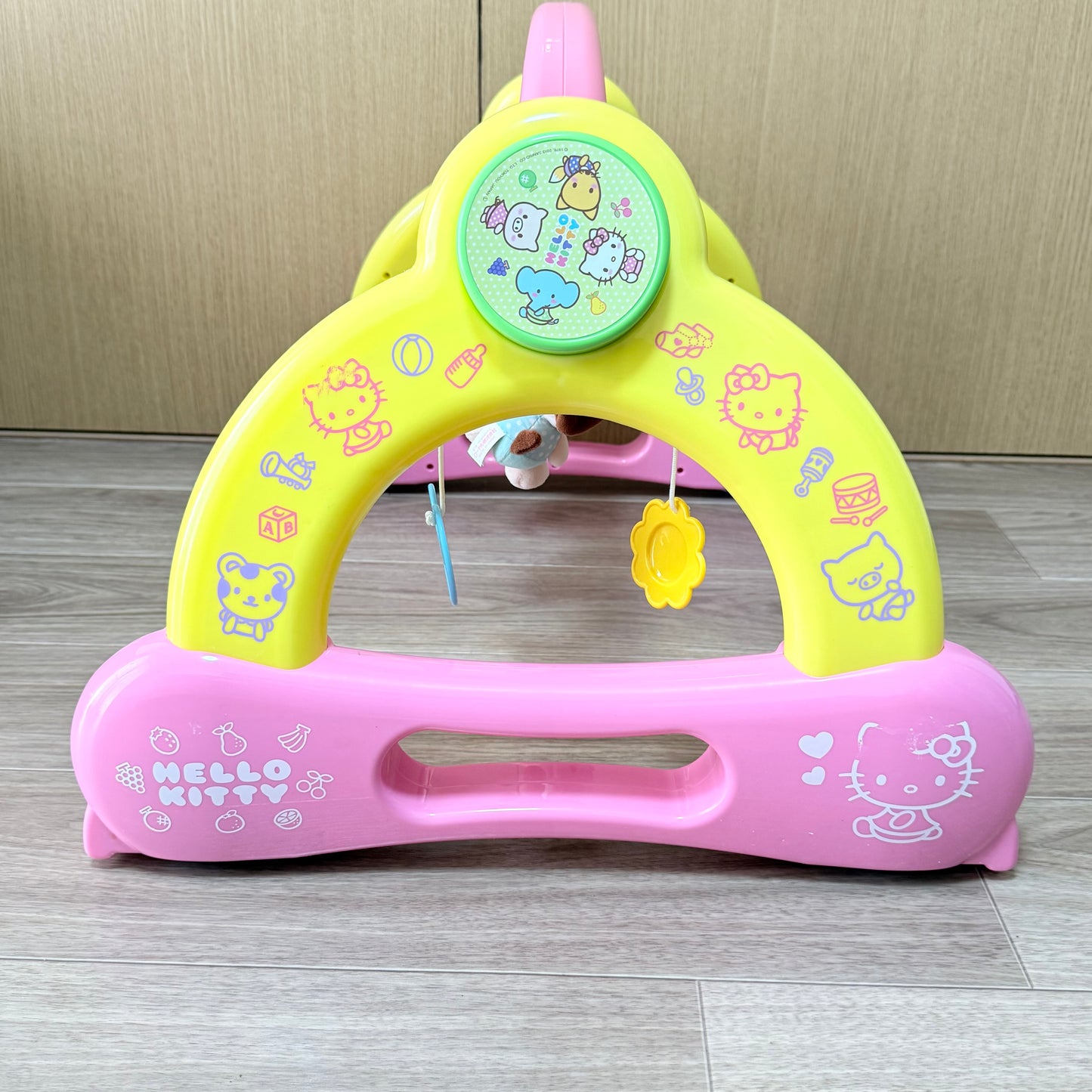 Hello Kitty Transforming Play Gym & Walker