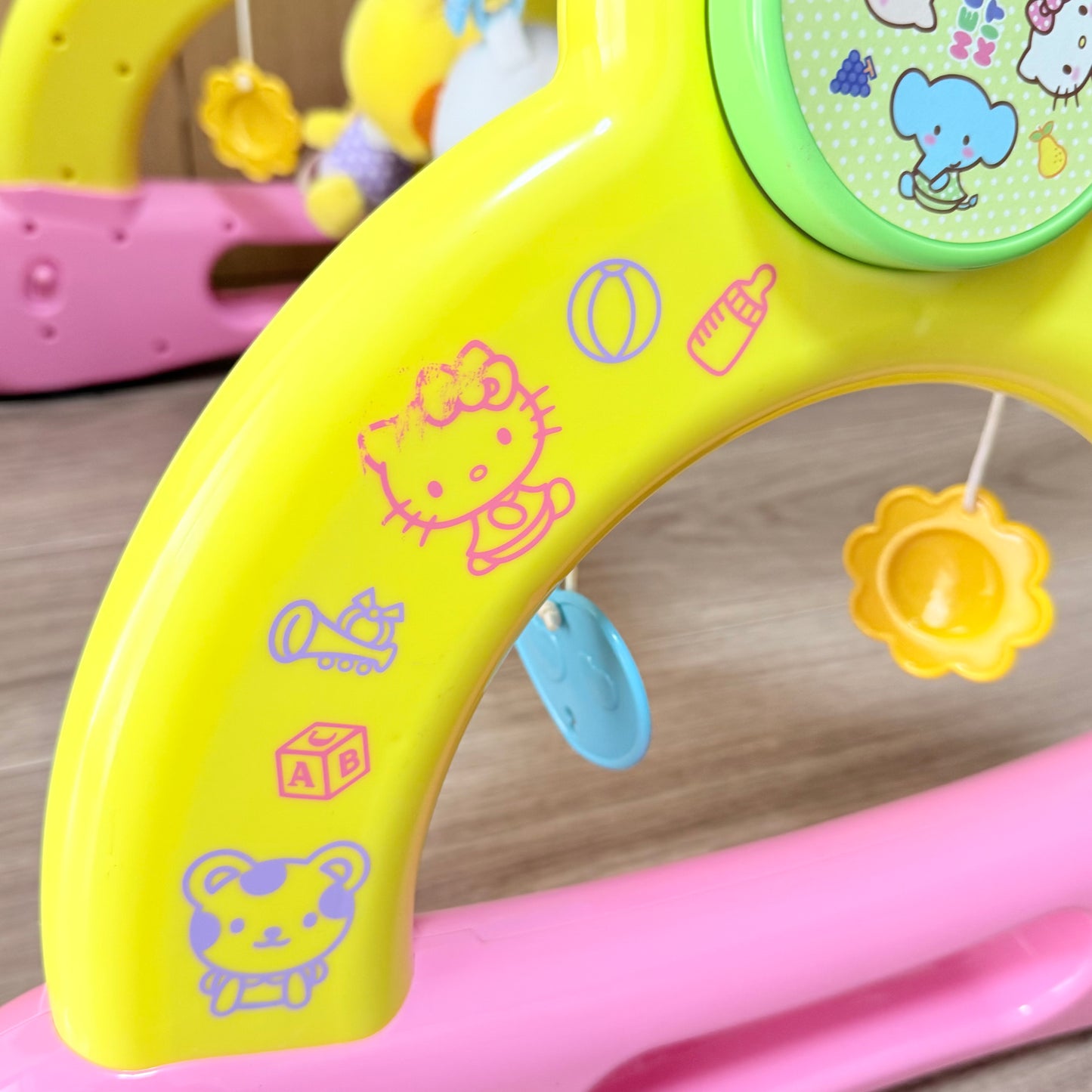 Hello Kitty Transforming Play Gym & Walker