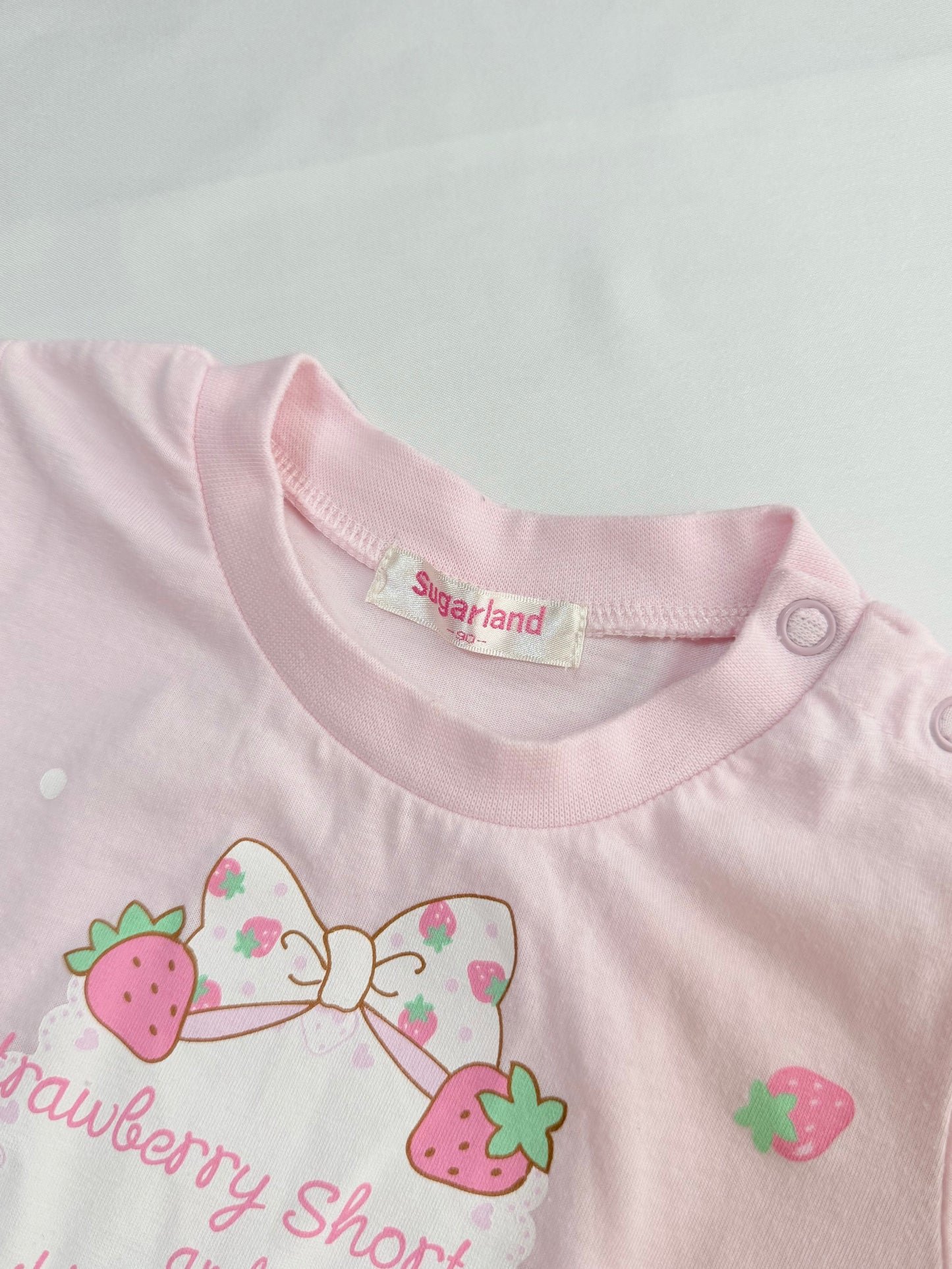 Hello Kitty × Strawberry Shortcake T-shirts 18-24m