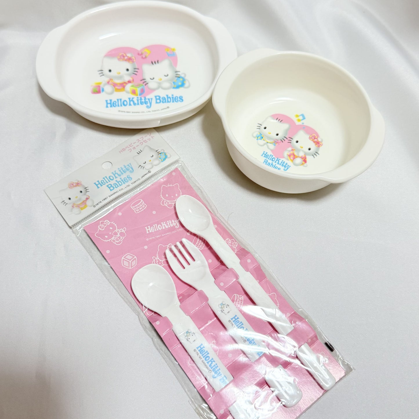 Hello Kitty Babies Retro Plate & Utensil Set – Rare Collectible