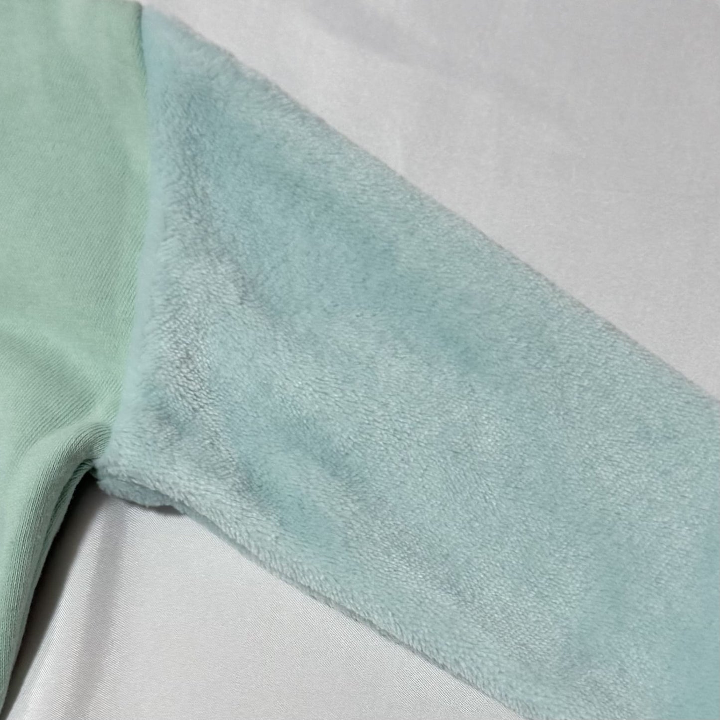 Hangyodon Sweatshirts 2-4T