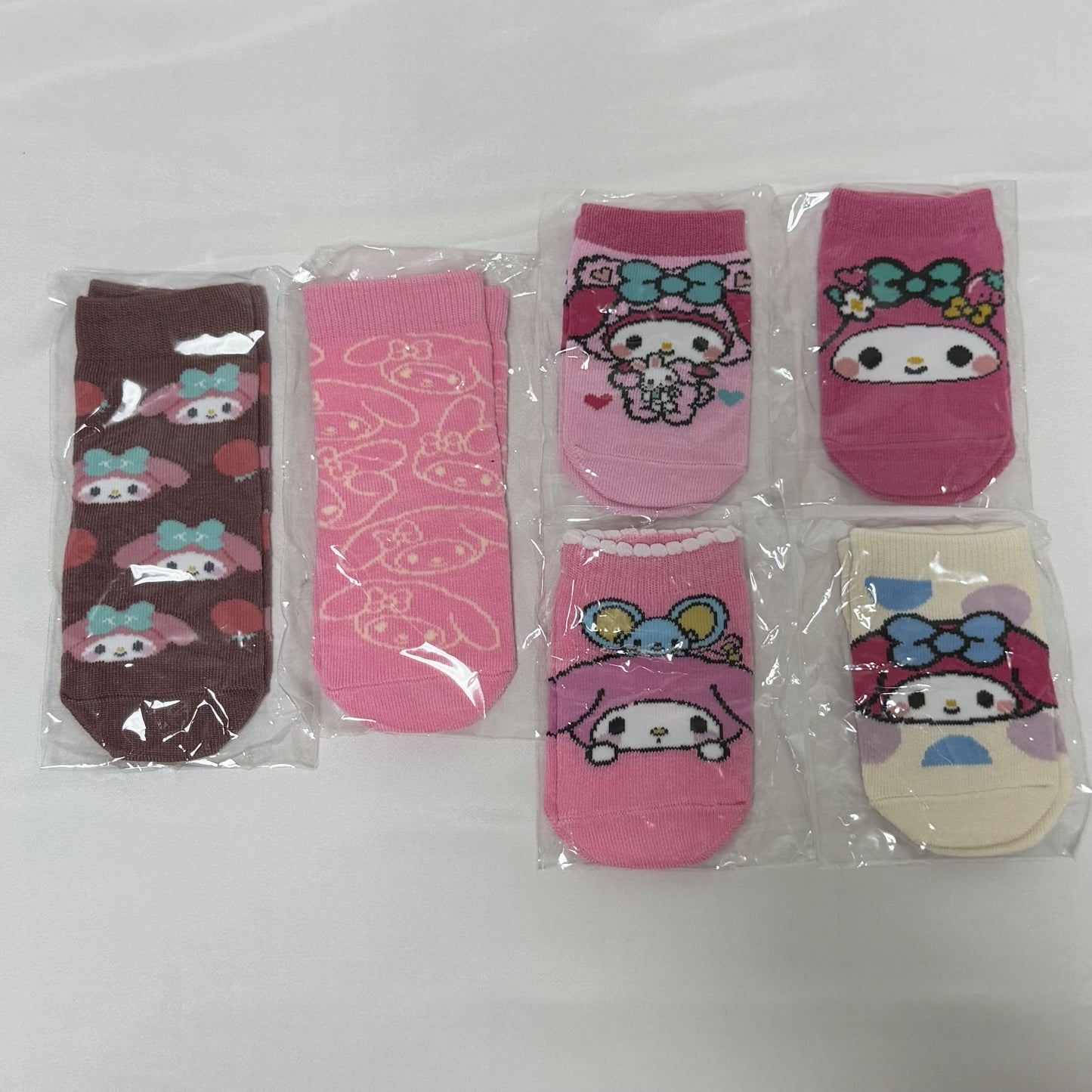 Sanrio Characters Toddler Socks Set with Pouch (6 Pairs, 3.5-6 in)