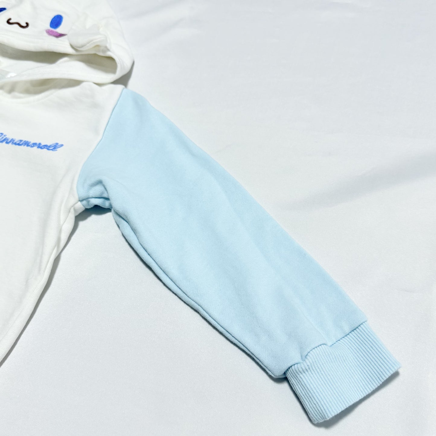 Cinnamoroll Hooded Zip-up Sweatshirts 4-5T Sanrio