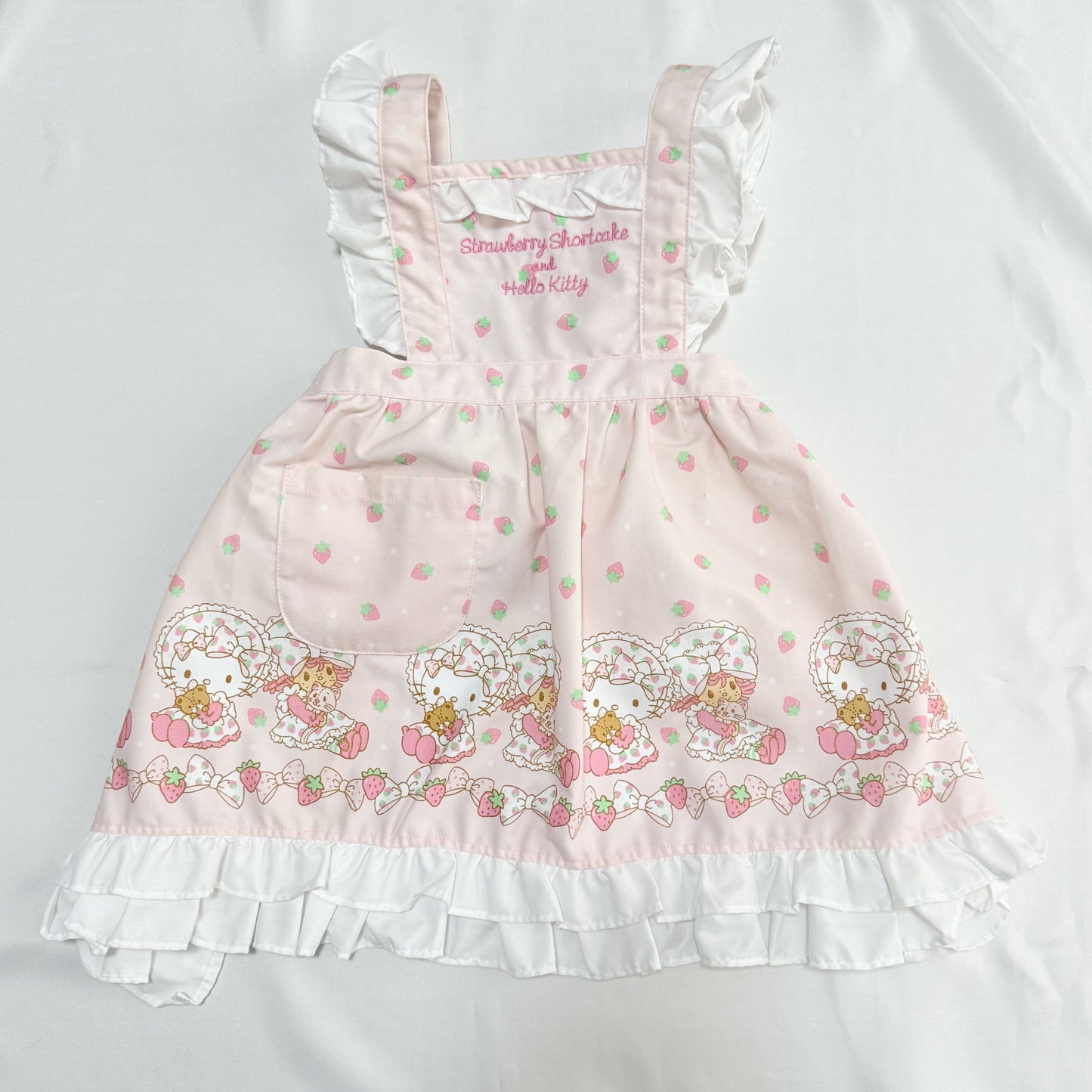 Strawberry Shortcake × Hello Kitty Apron 3-4T Sanrio (Used)