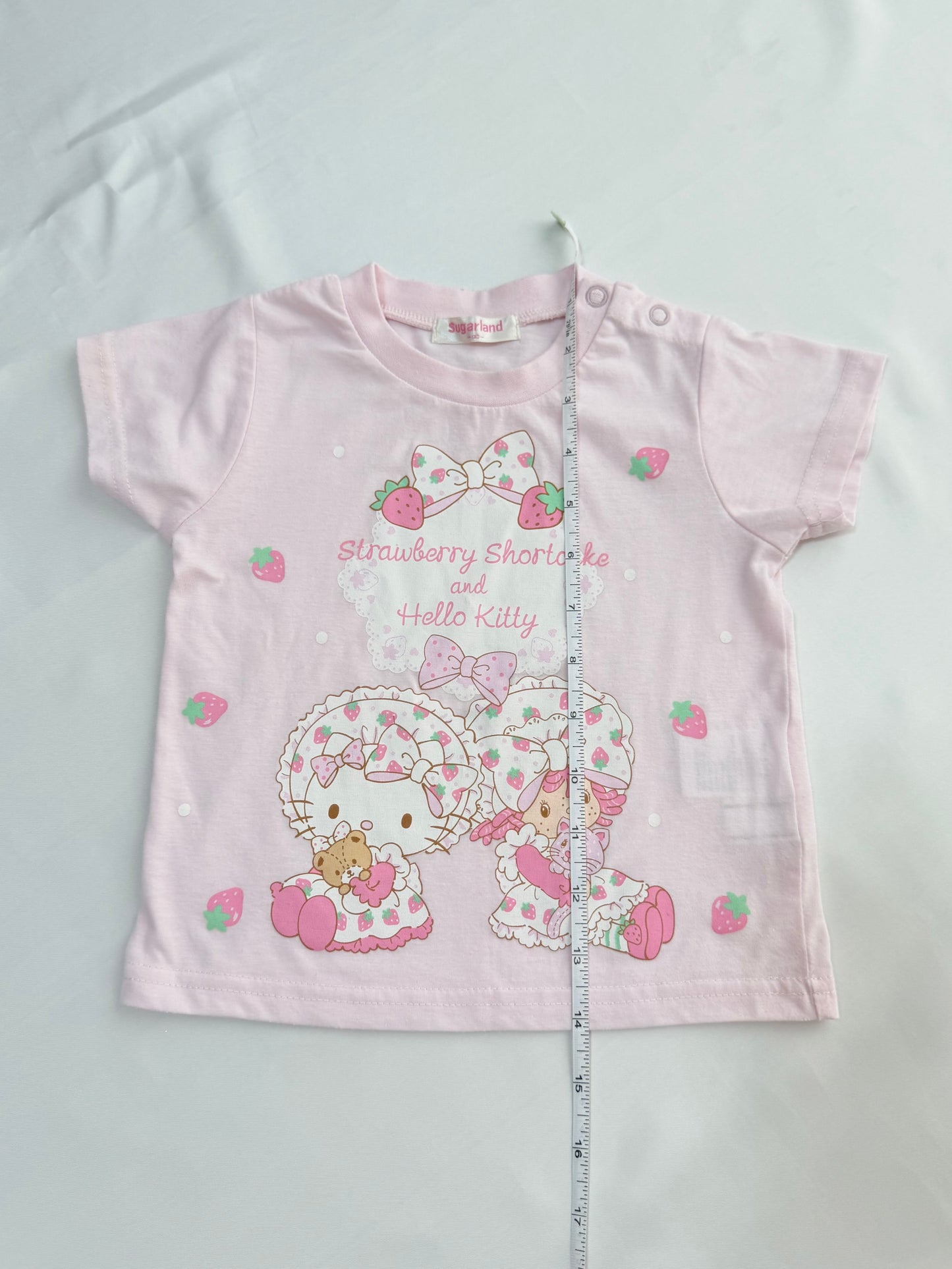 Hello Kitty × Strawberry Shortcake T-shirts 18-24m