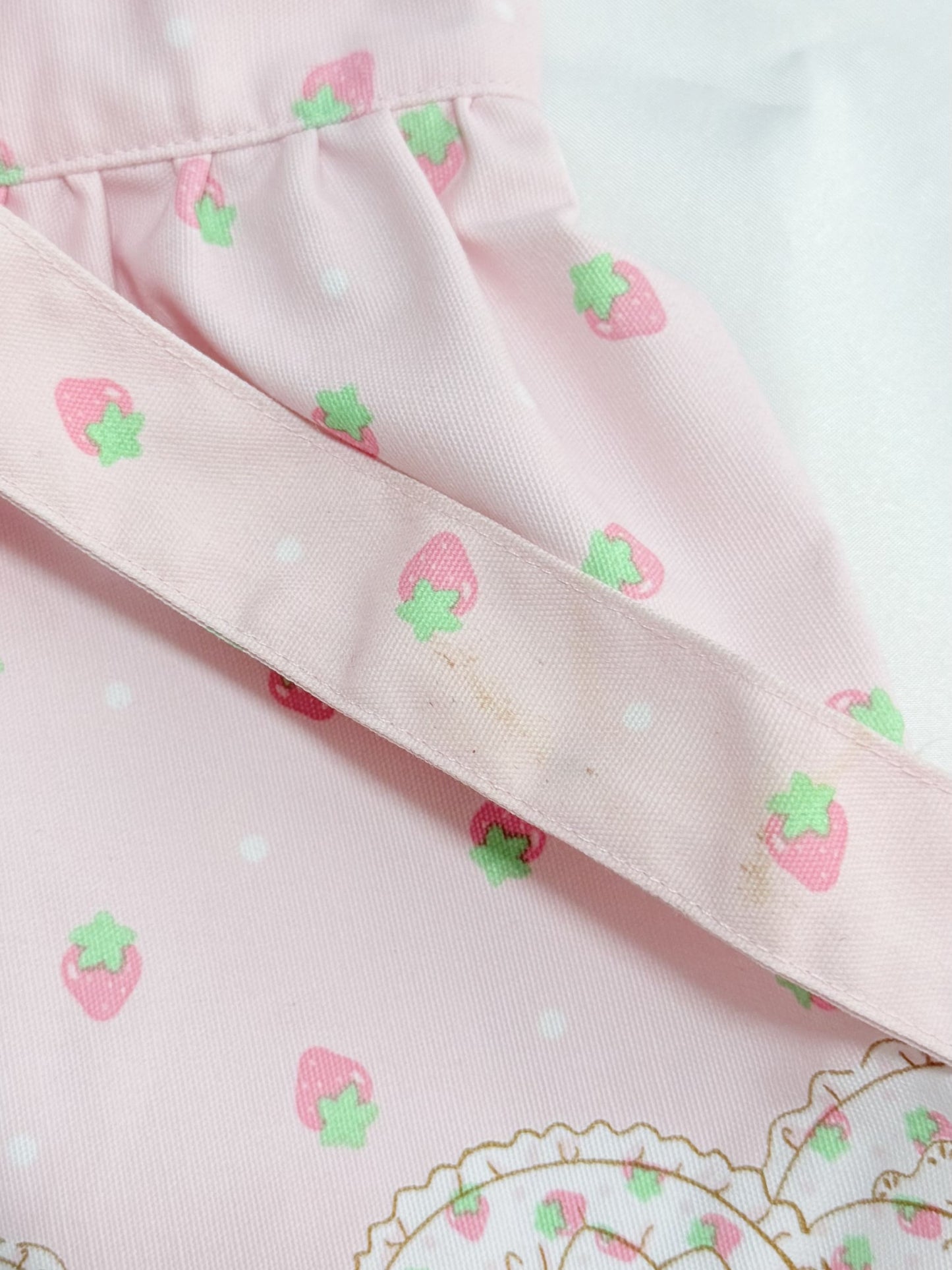 Strawberry Shortcake × Hello Kitty Apron 3–4T Sanrio (New)